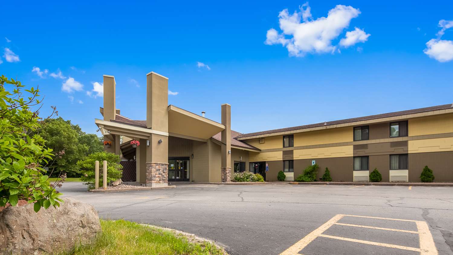 Quality Inn & Suites Black River Falls I-94 49/52