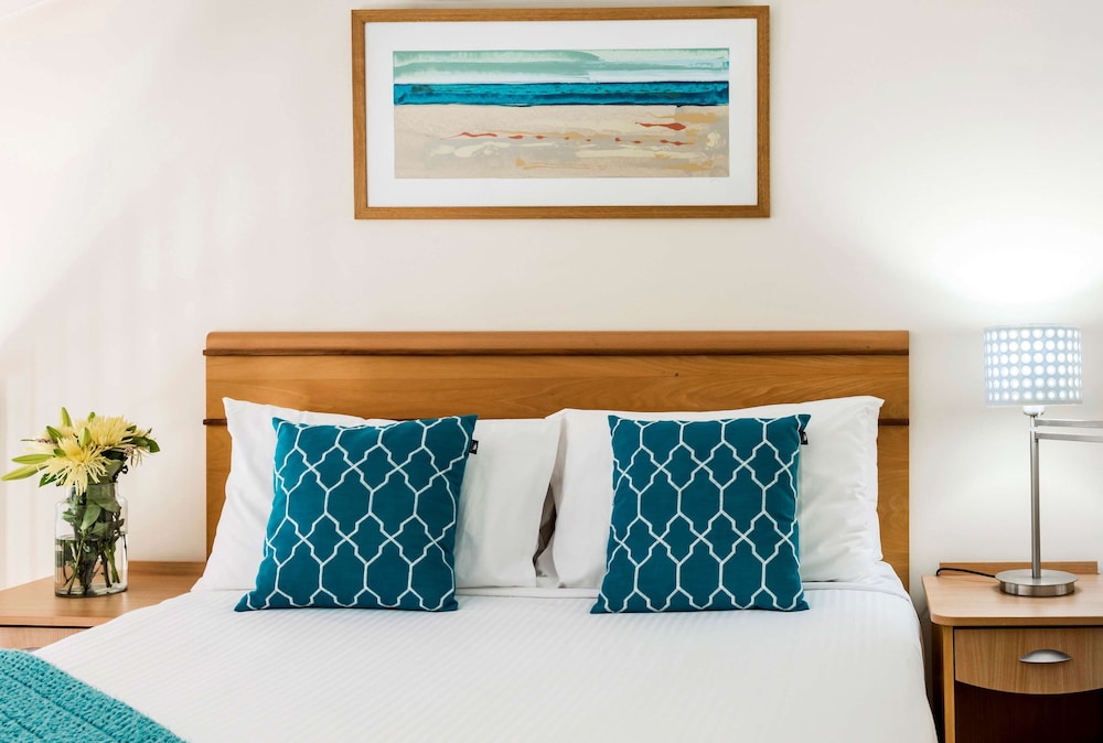 Oaks the Entrance Waterfront Suites 26/71