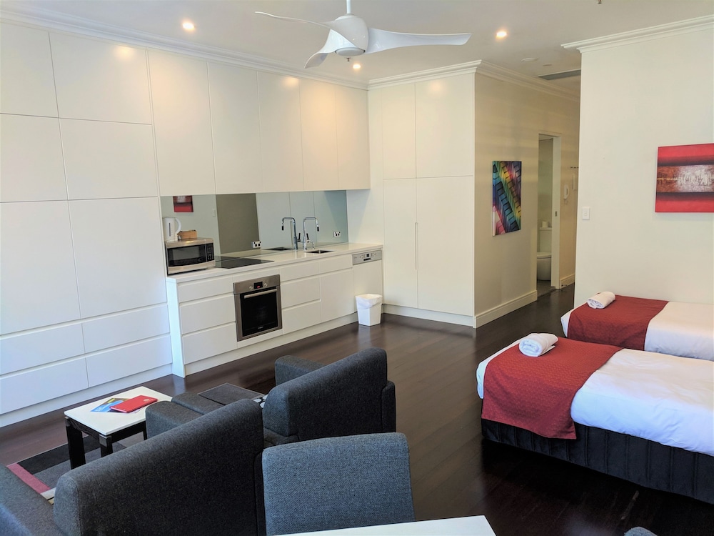 Nesuto Woolloomooloo Apartment Hotel 46/72
