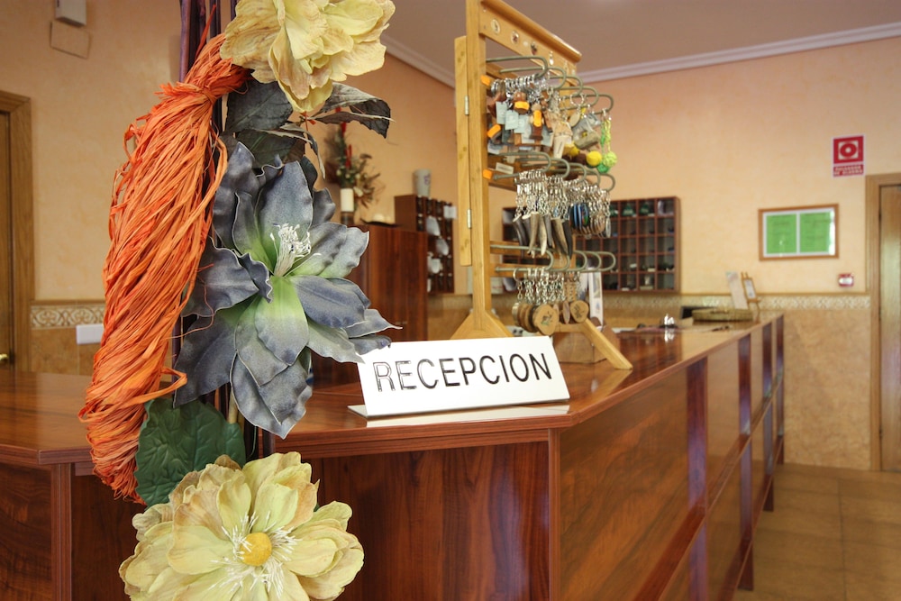RURAL MOUNTAIN HOTEL - CAZORLA 2/25