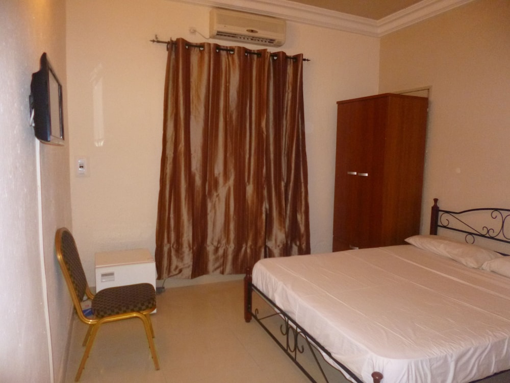Tenere Hotel 10/57