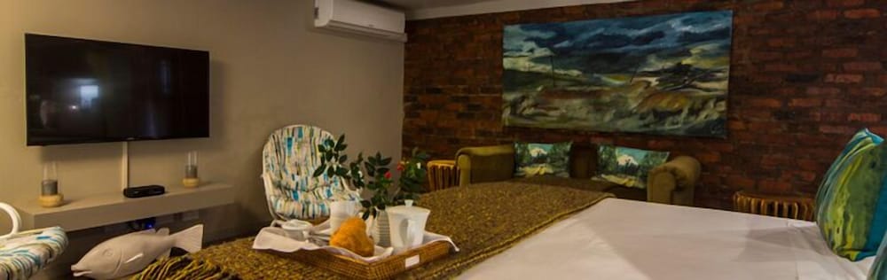 Cowrie Cove Guest House 34/50