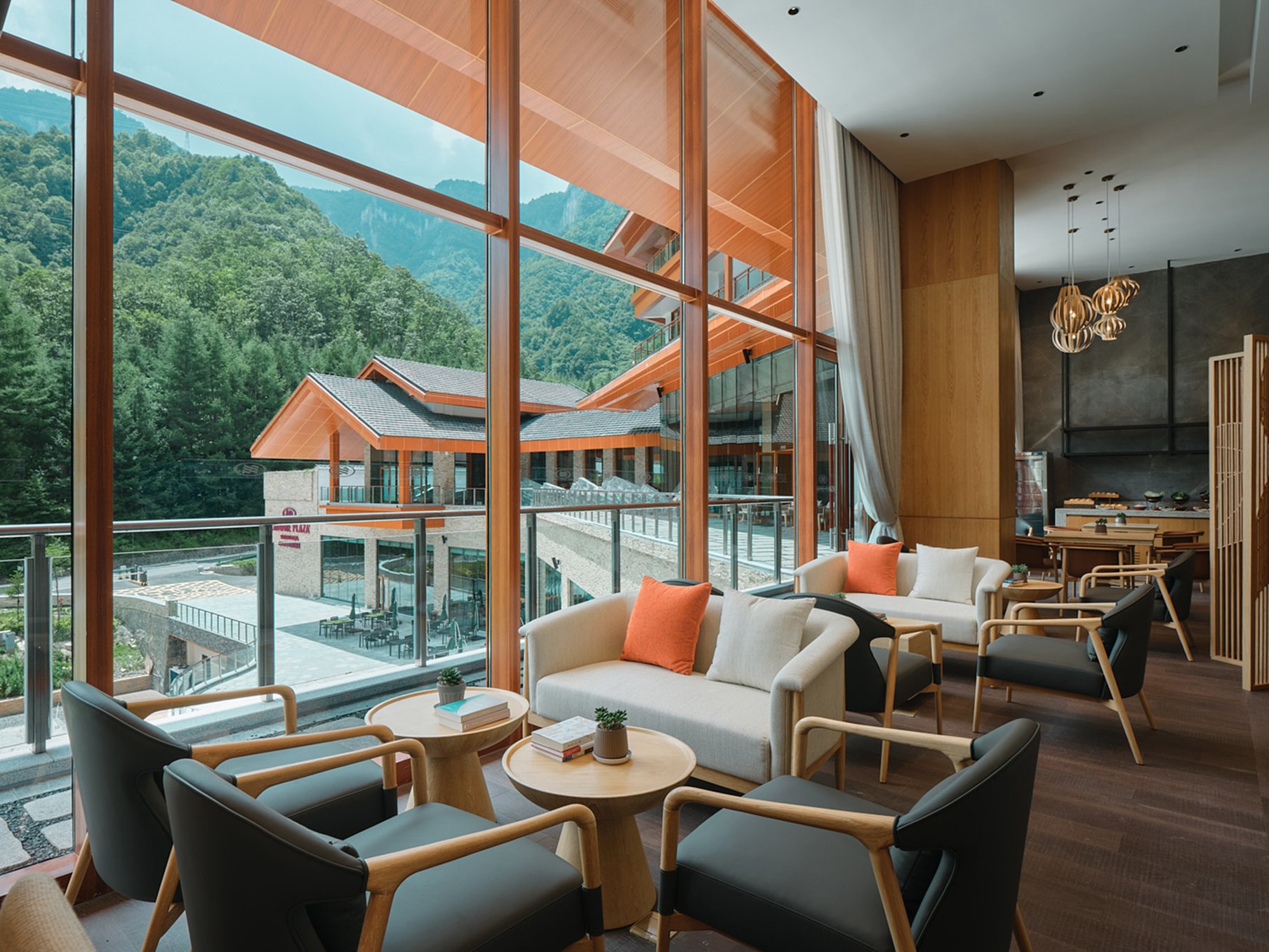 Crowne Plaza Shennongjia 30/50