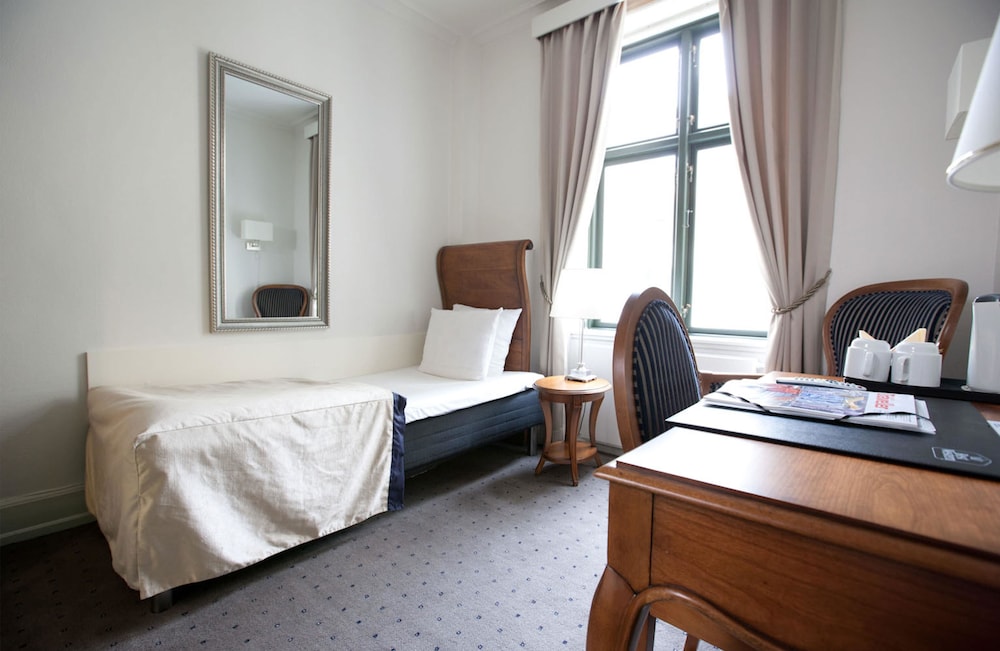 Best Western Hotel Hebron 12/68