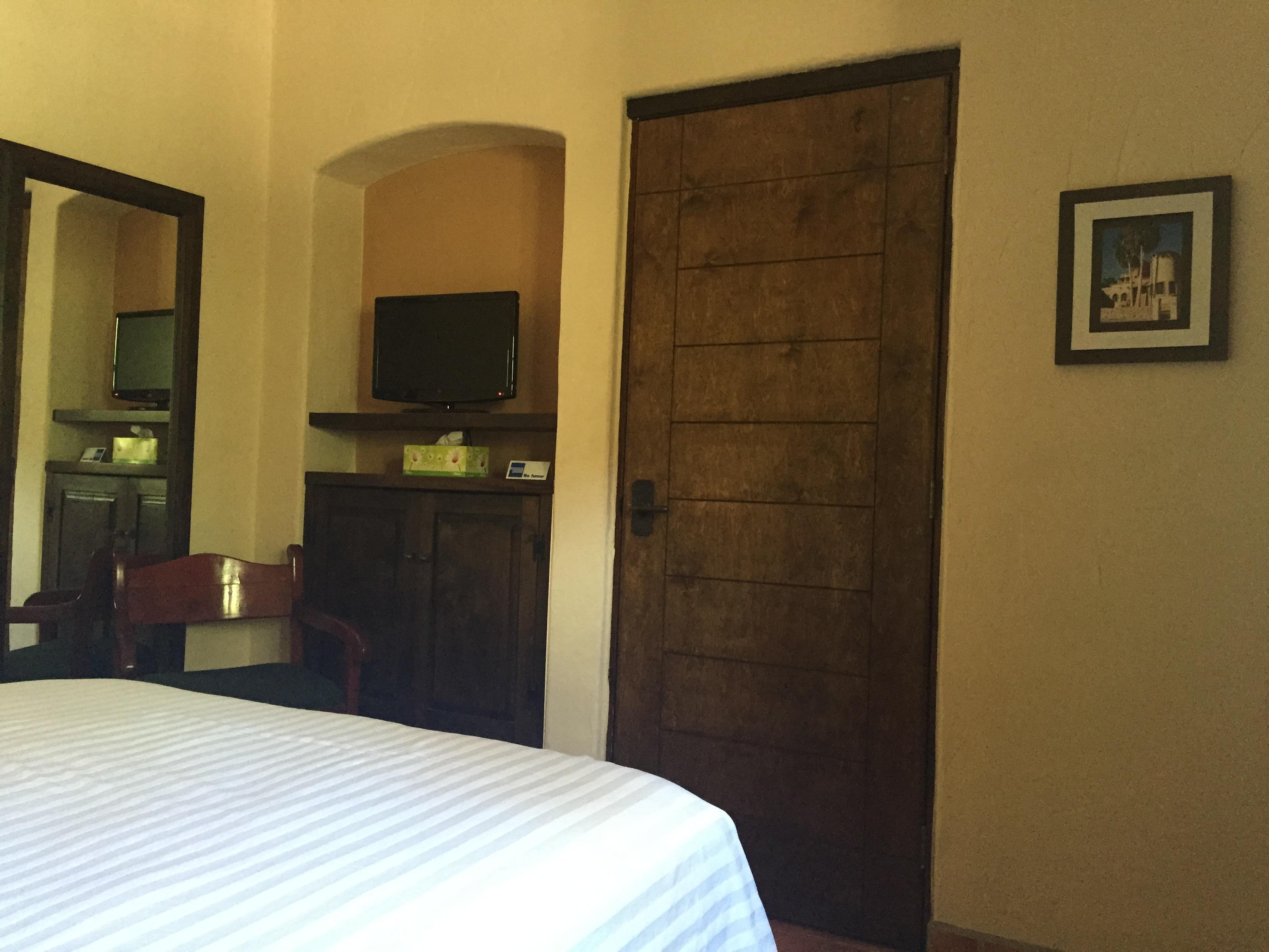 غرفة بسرير كوين، Posada Del Cortes Hotel 3/10
