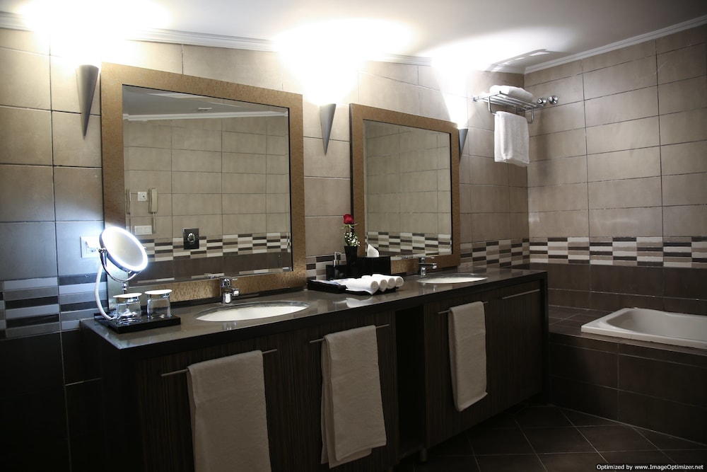 The Rooms Boutique Hotel 59/71