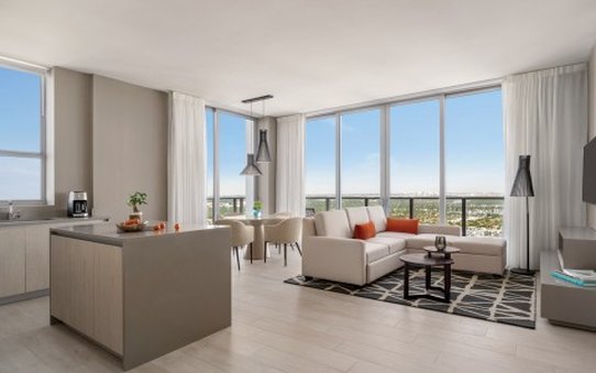 Hyde Beach House 38/63