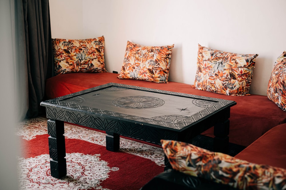 Appart Hotel Larbi 35/45