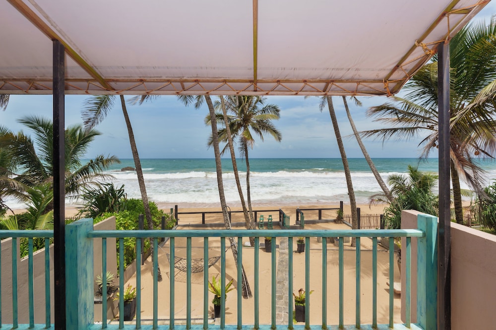 Hikks Villa Hikkaduwa 34/42