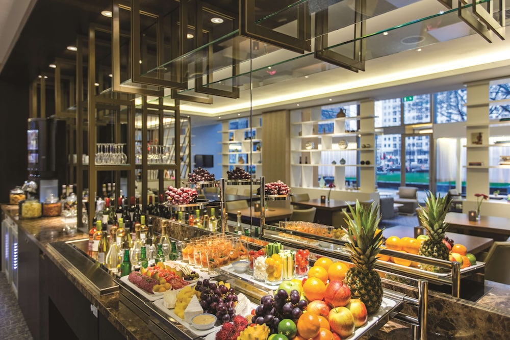 Hilton Yantai Golden Coast 45/64