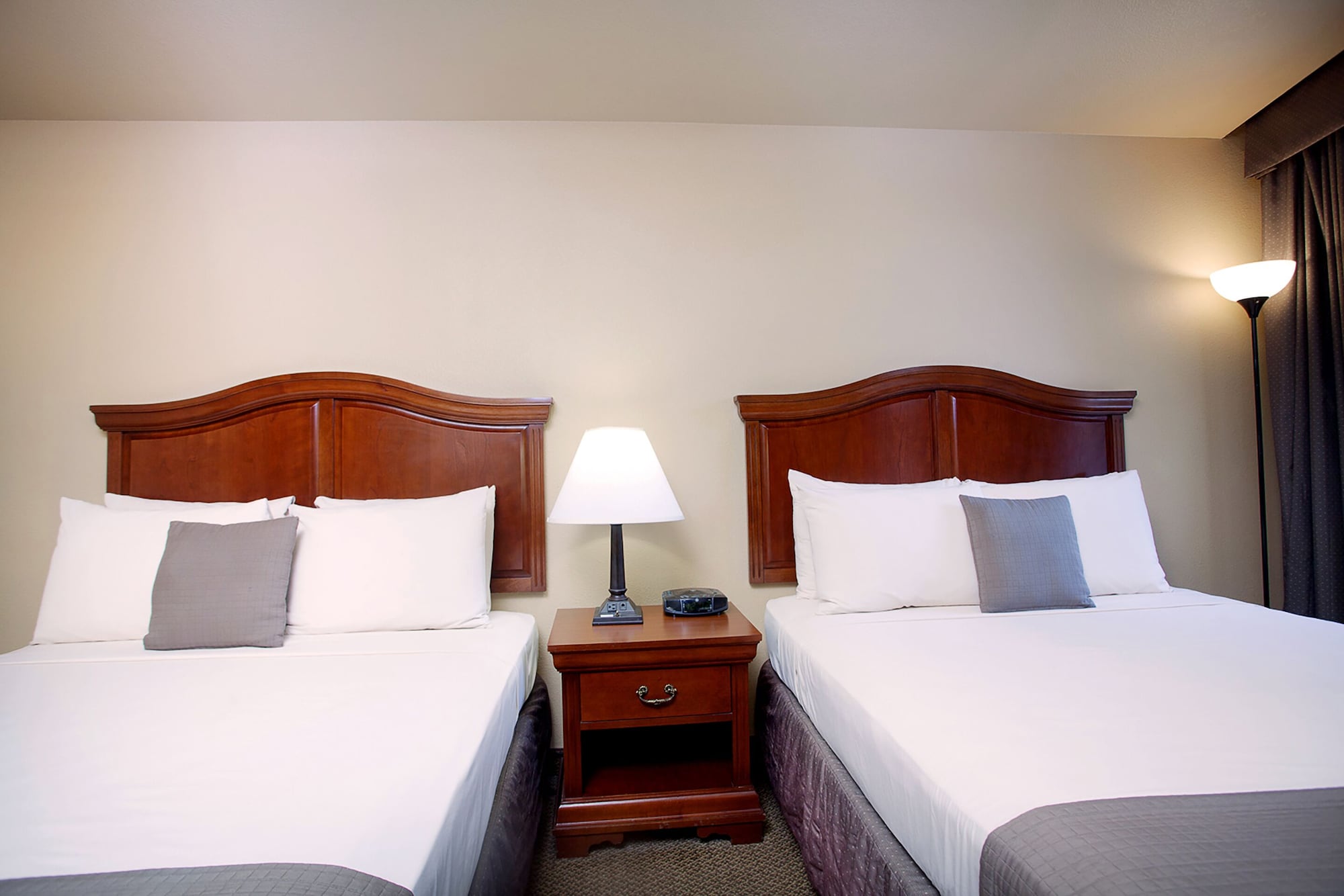 ROOM, 2 QUEEN BEDS, CITY VIEW, ACCESSIBLE
