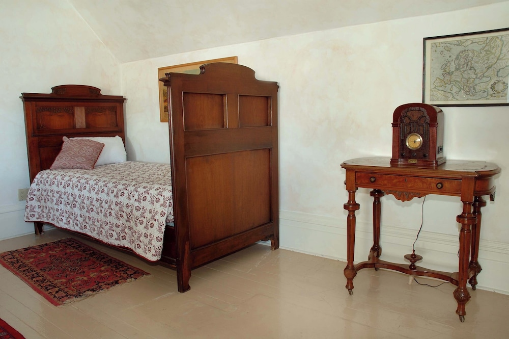 Chateau Tivoli Bed and Breakfast 9/50