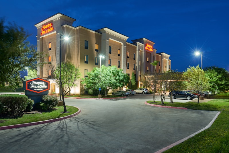 Hampton Inn & Suites Austin South/Buda 37/39