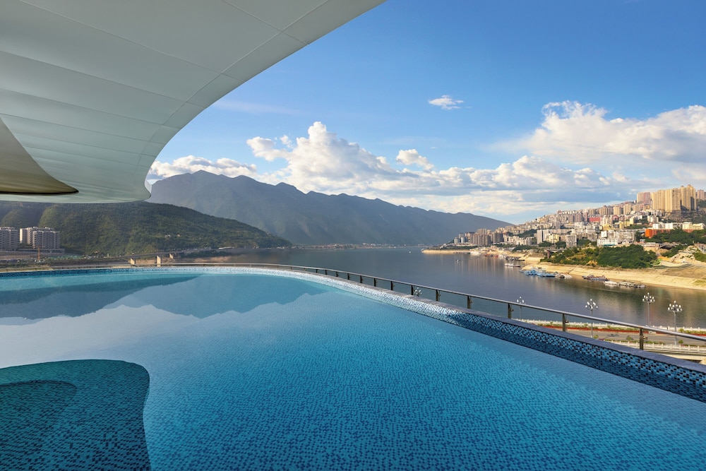 Wingate by Wyndham Chongqing Wushan 48/52