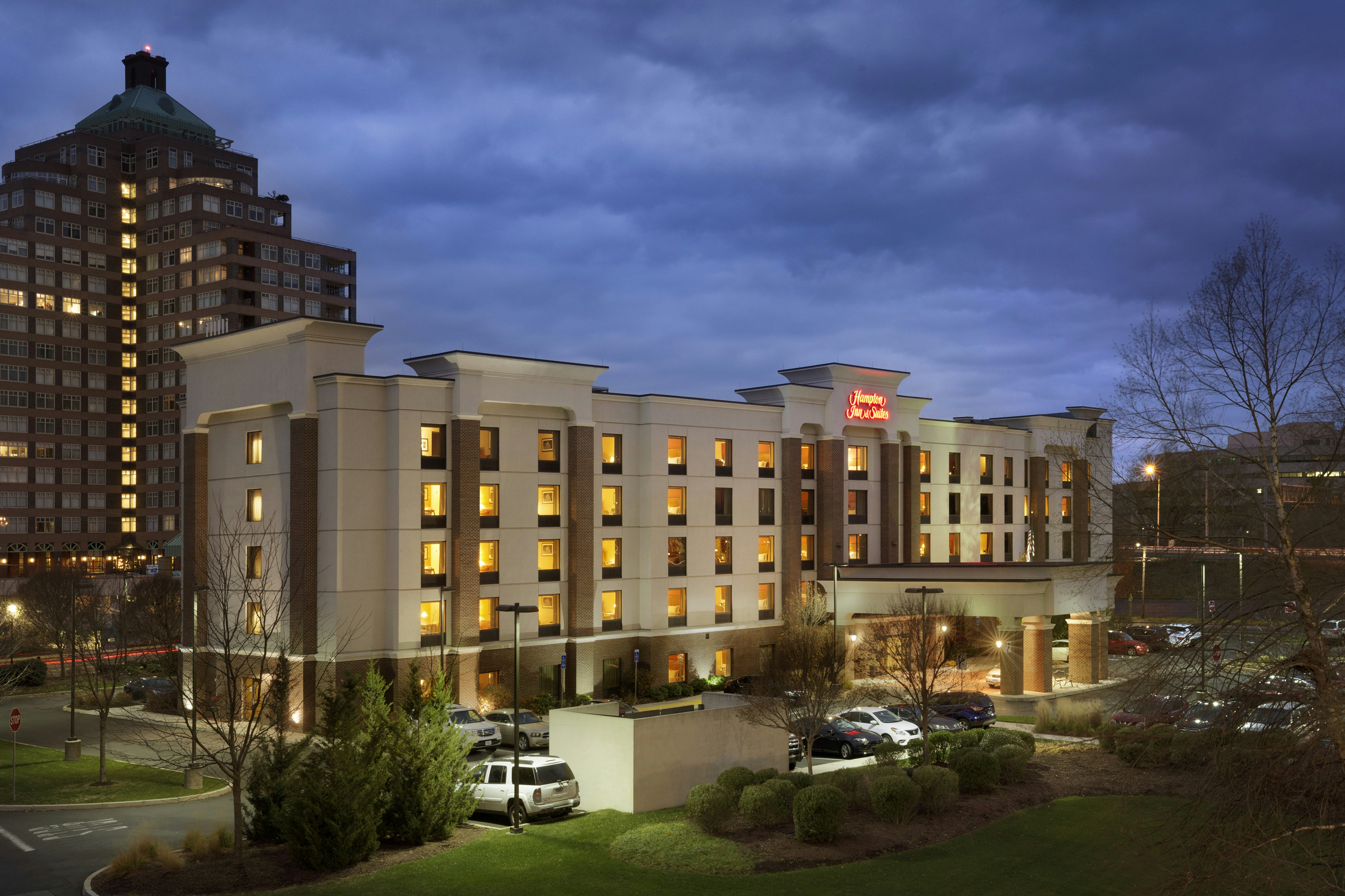 Hampton Inn and Suites Hartford/East Hartford 2/50