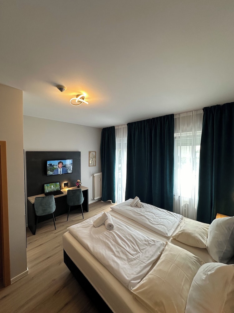 Hotel Stadt Emmerich 4/40