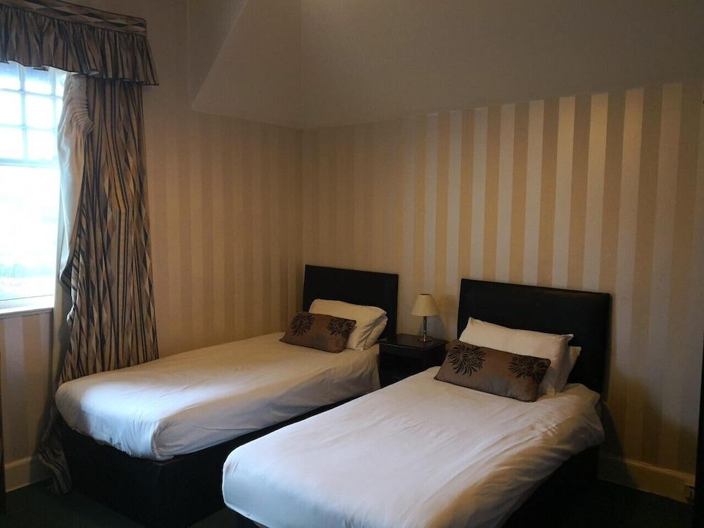 OYO Dunmar House Hotel 24/60
