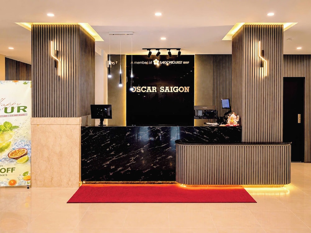 Oscar Saigon 10/61