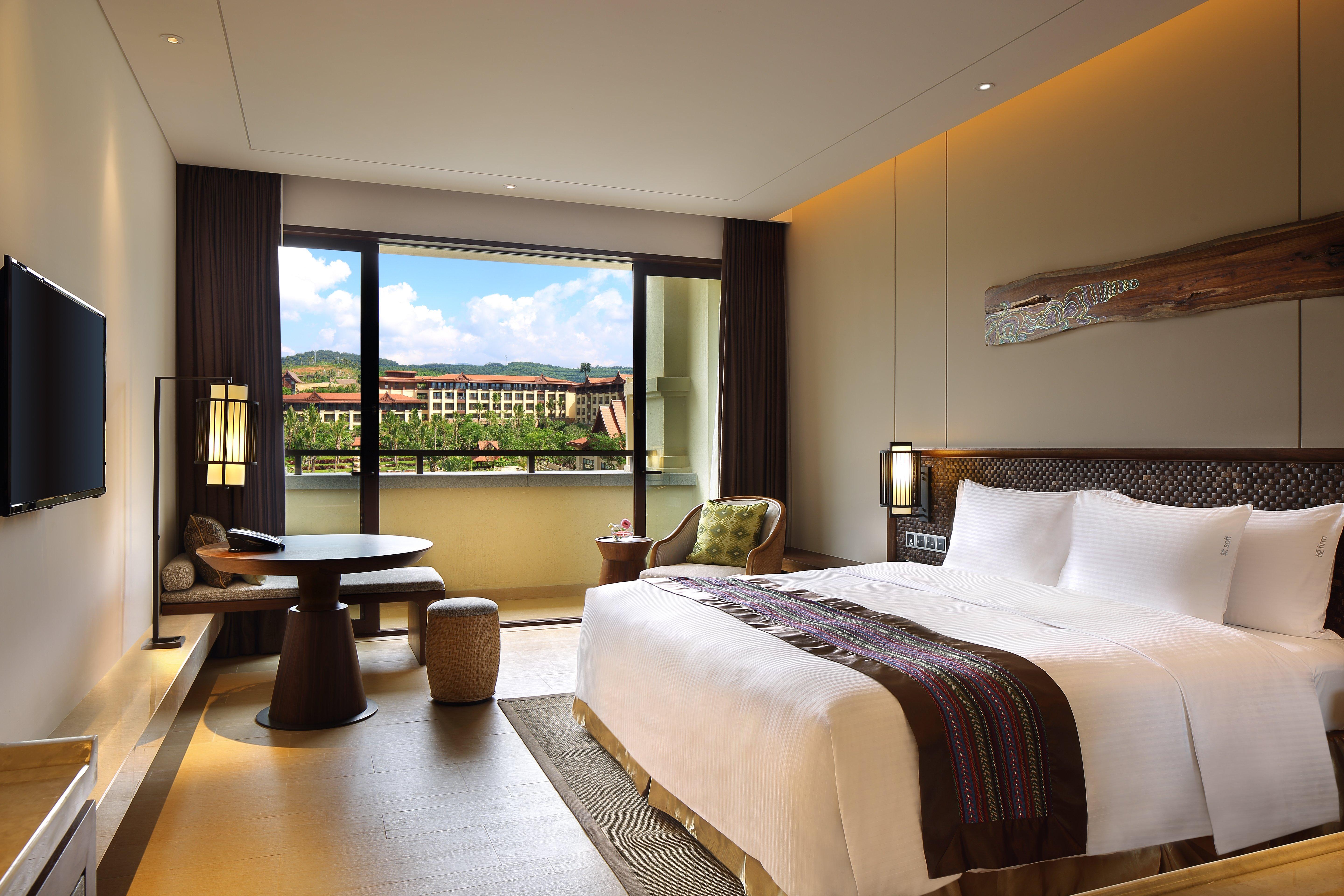 2 Bedrooms, Suite, Lounge Access