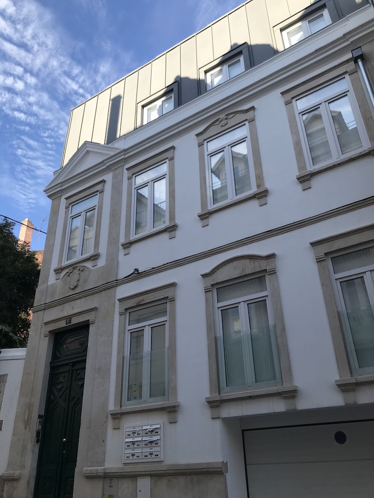 Lisbon10 1/34