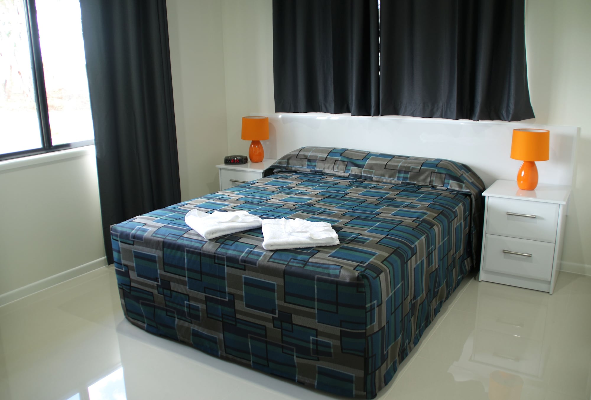 VILLA, KING BED