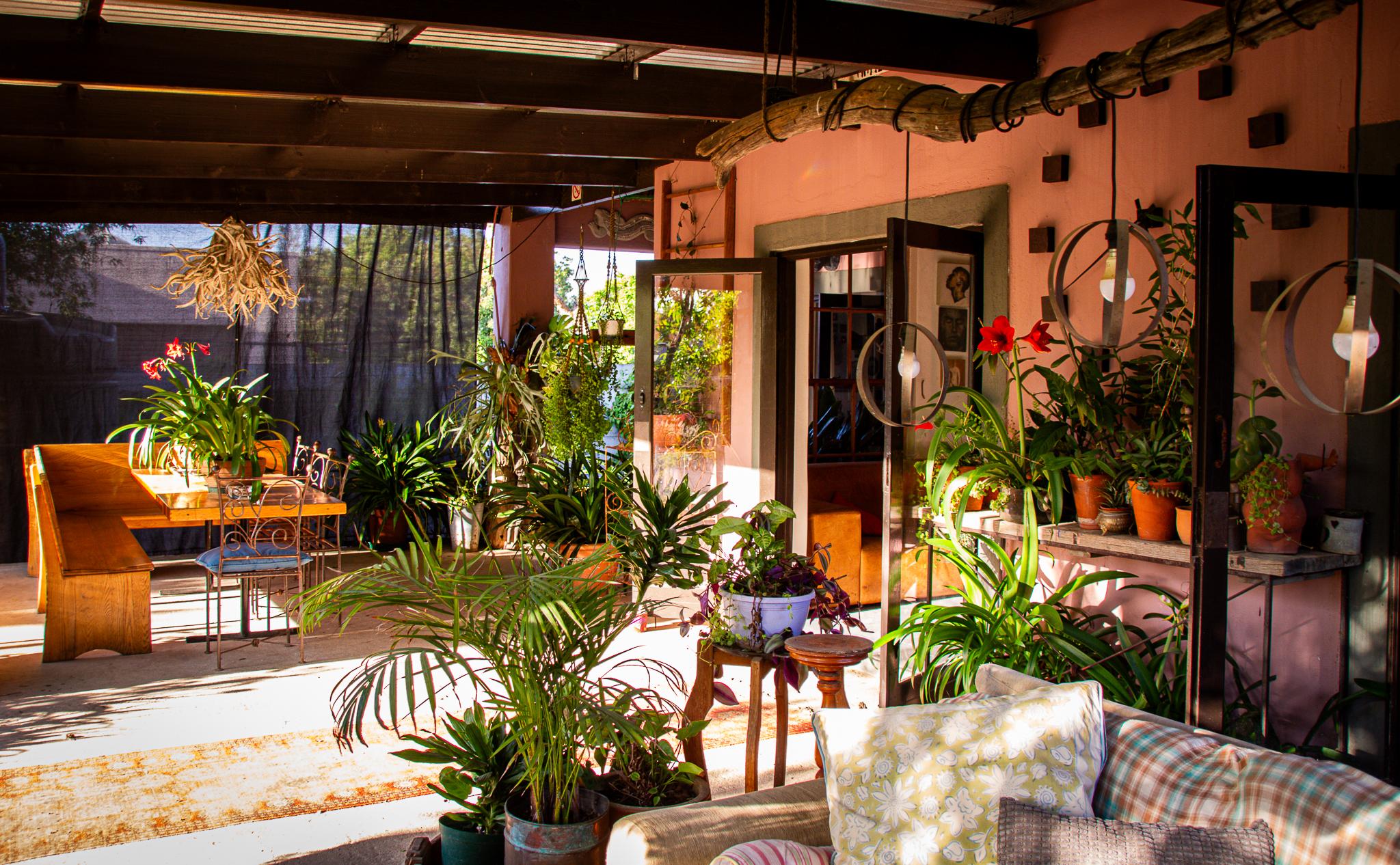 Ebonymoon Guest House & Studio 8/32