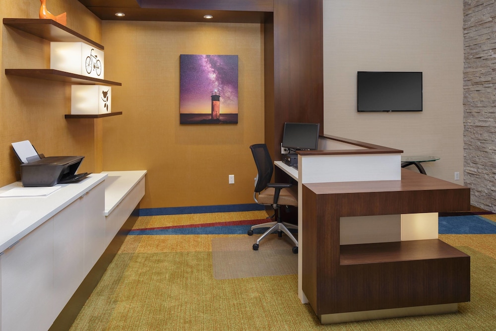 Fairfield Inn Suites By Marriott Belleville 46/48