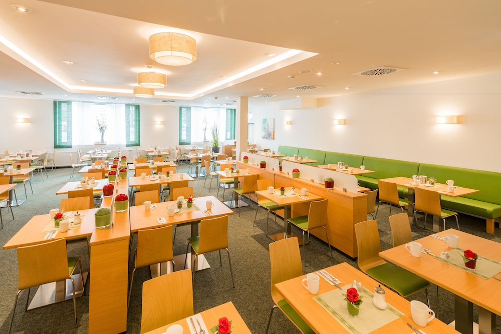 Panorama Inn 28/34