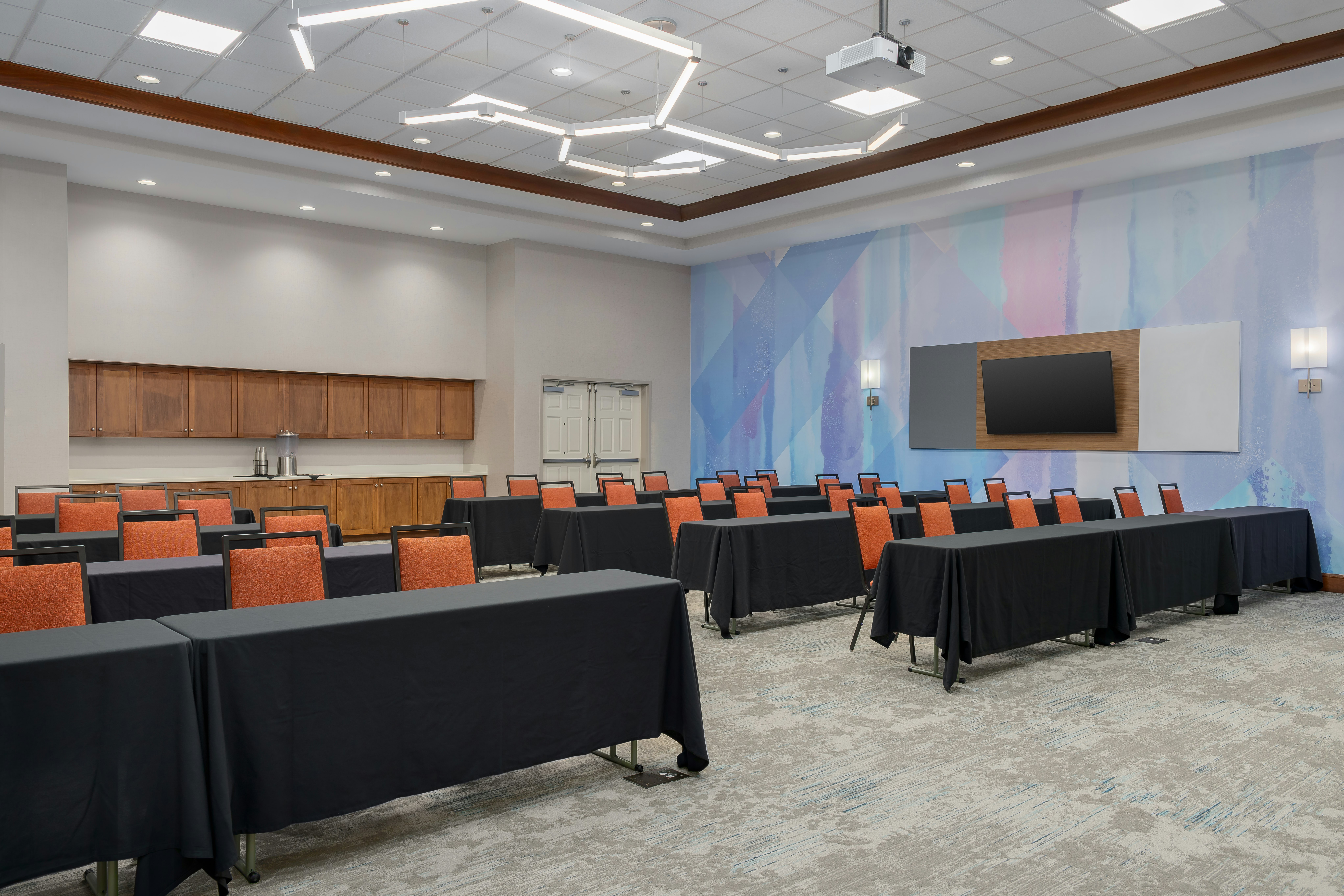Hilton Garden Inn Cincinnati/West Chester 72/81