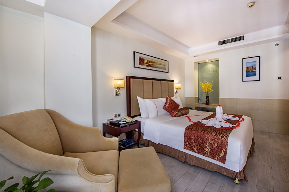 Haikou Baofa Shengyi Hotel 8/27
