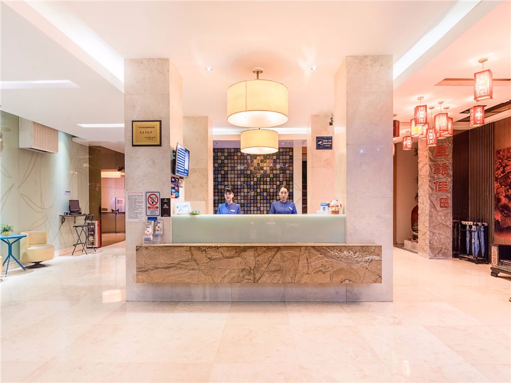 Kaiserdom Hotel Tiyuxi Metro Station 6/44