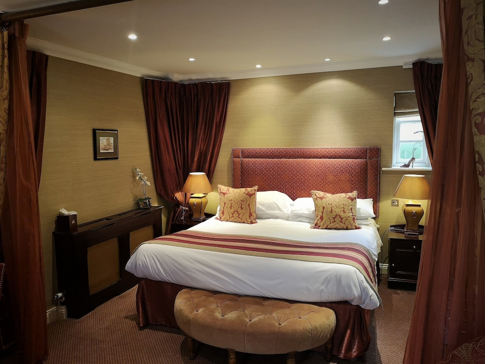 Langley Castle Hotel 12/72