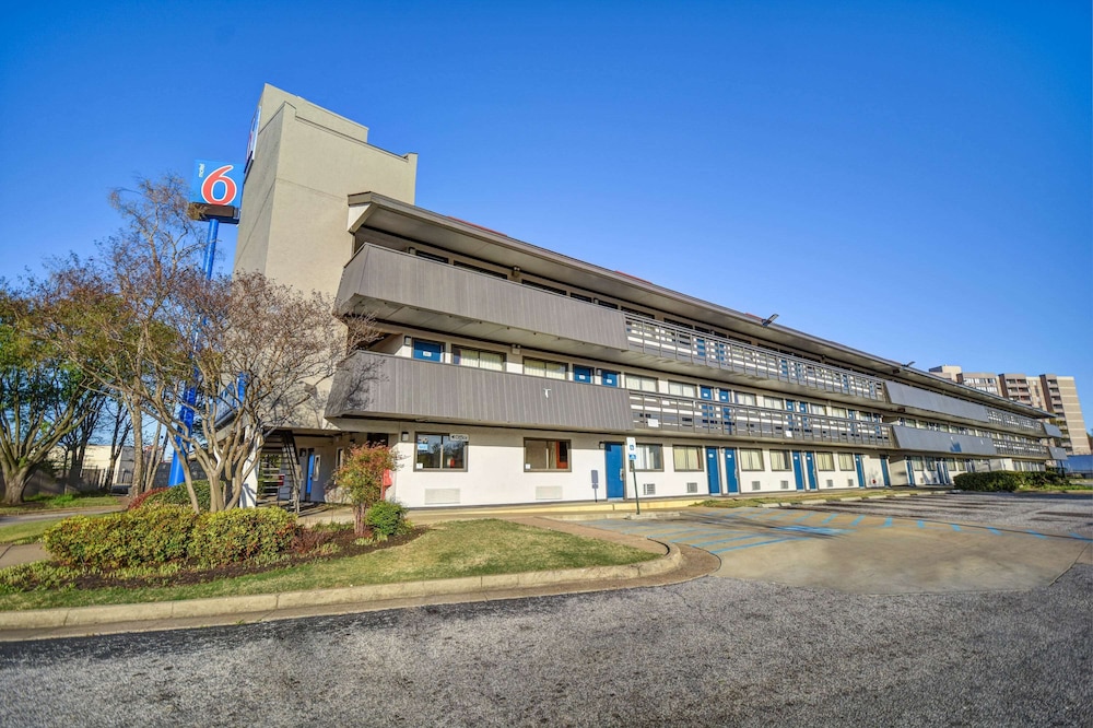 Motel6 Memphis, TN - Downtown 51/58