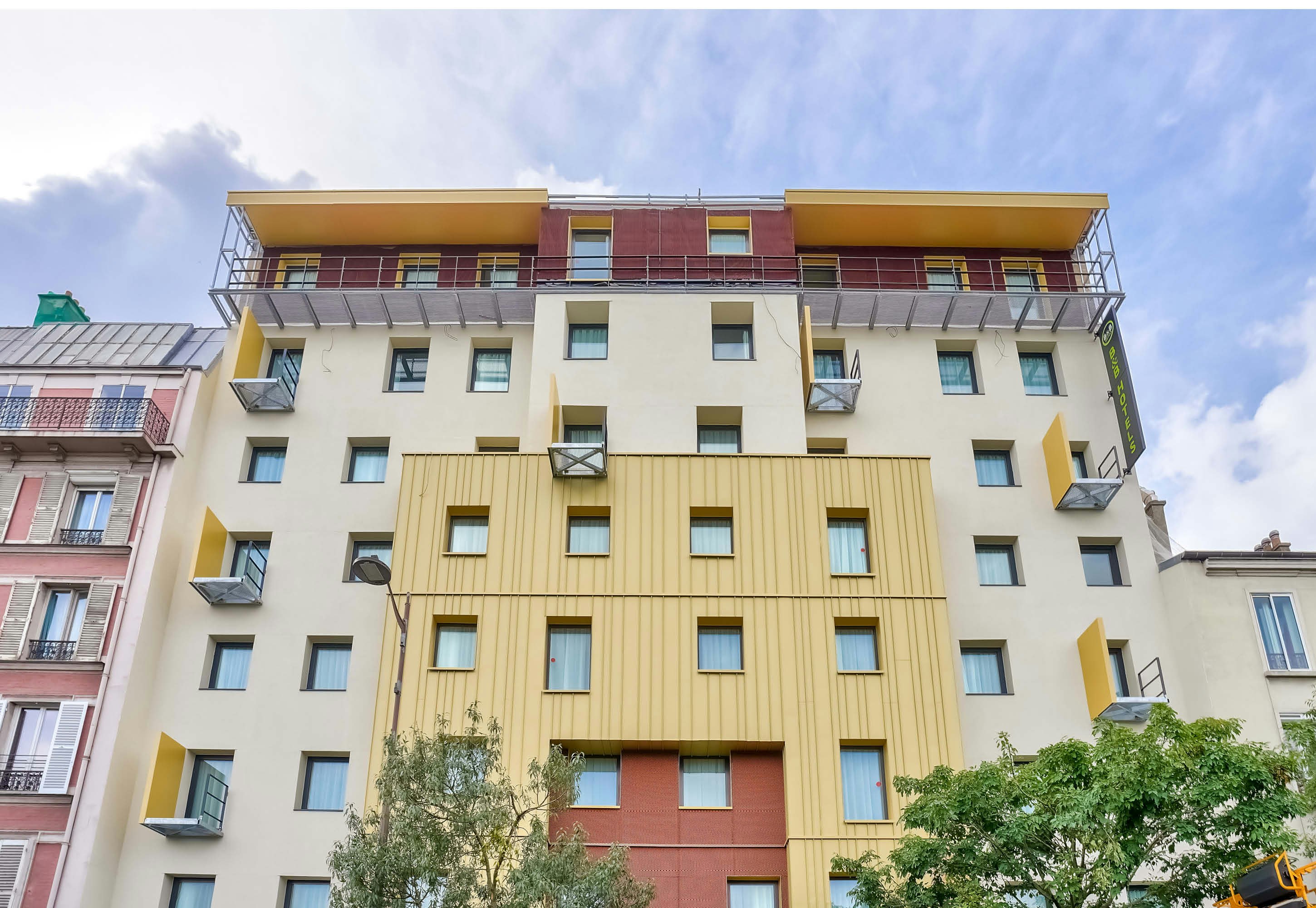 B&B HOTEL Paris Porte d Orleans in MONTROUGE