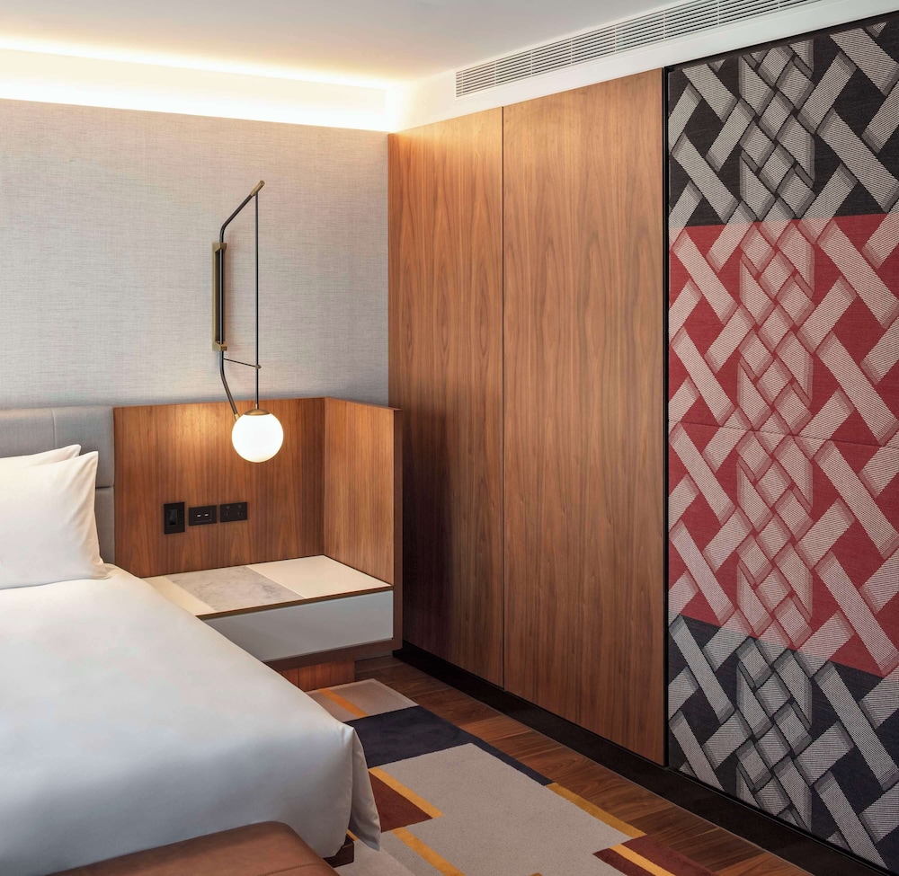 Roof Top, King Bed, with View, Balcony، Park Hyatt Auckland 3/5