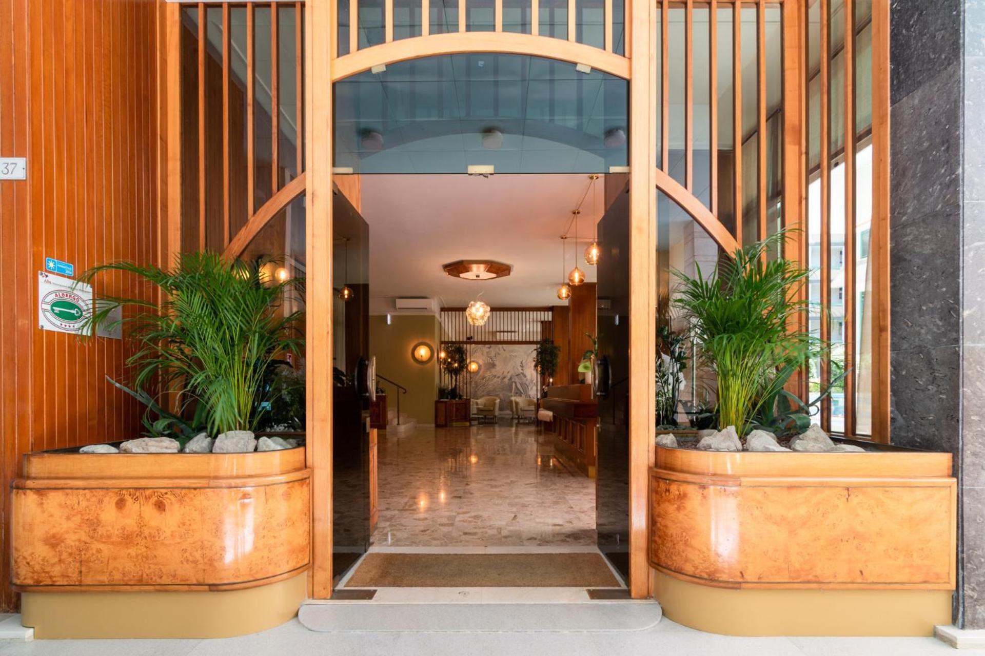 Continental B&B City Hotel 6/50