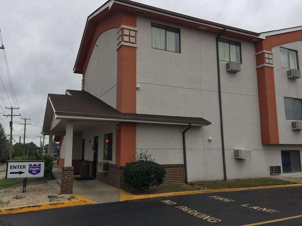 Super 8 Petersburg Hopewell 11/36