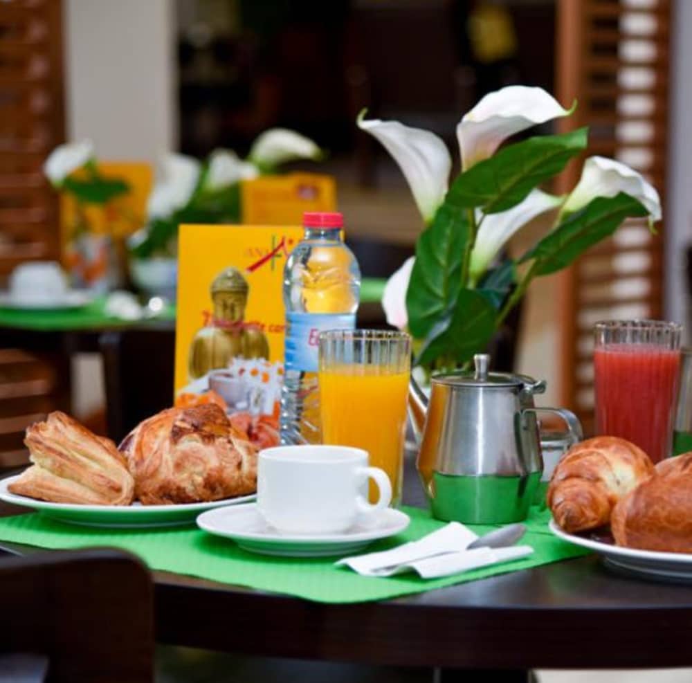 Anjary Hôtel 20/25