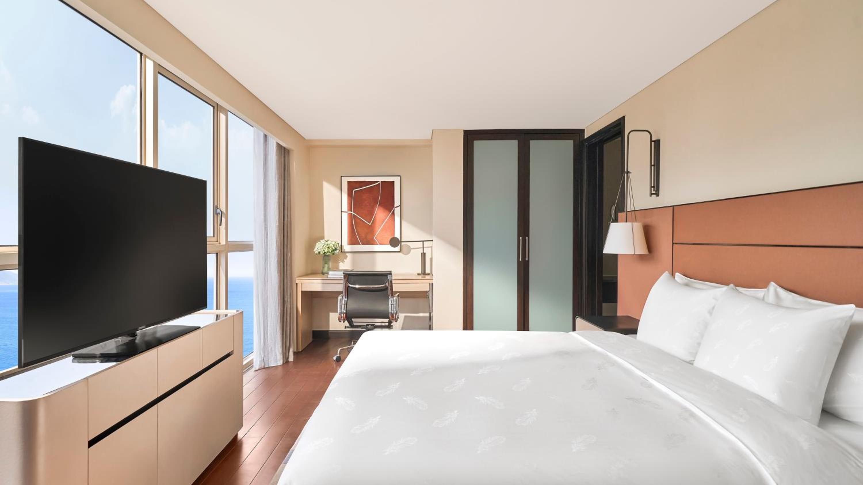 2 Bedrooms, Suite, 2 King Beds, Two Story