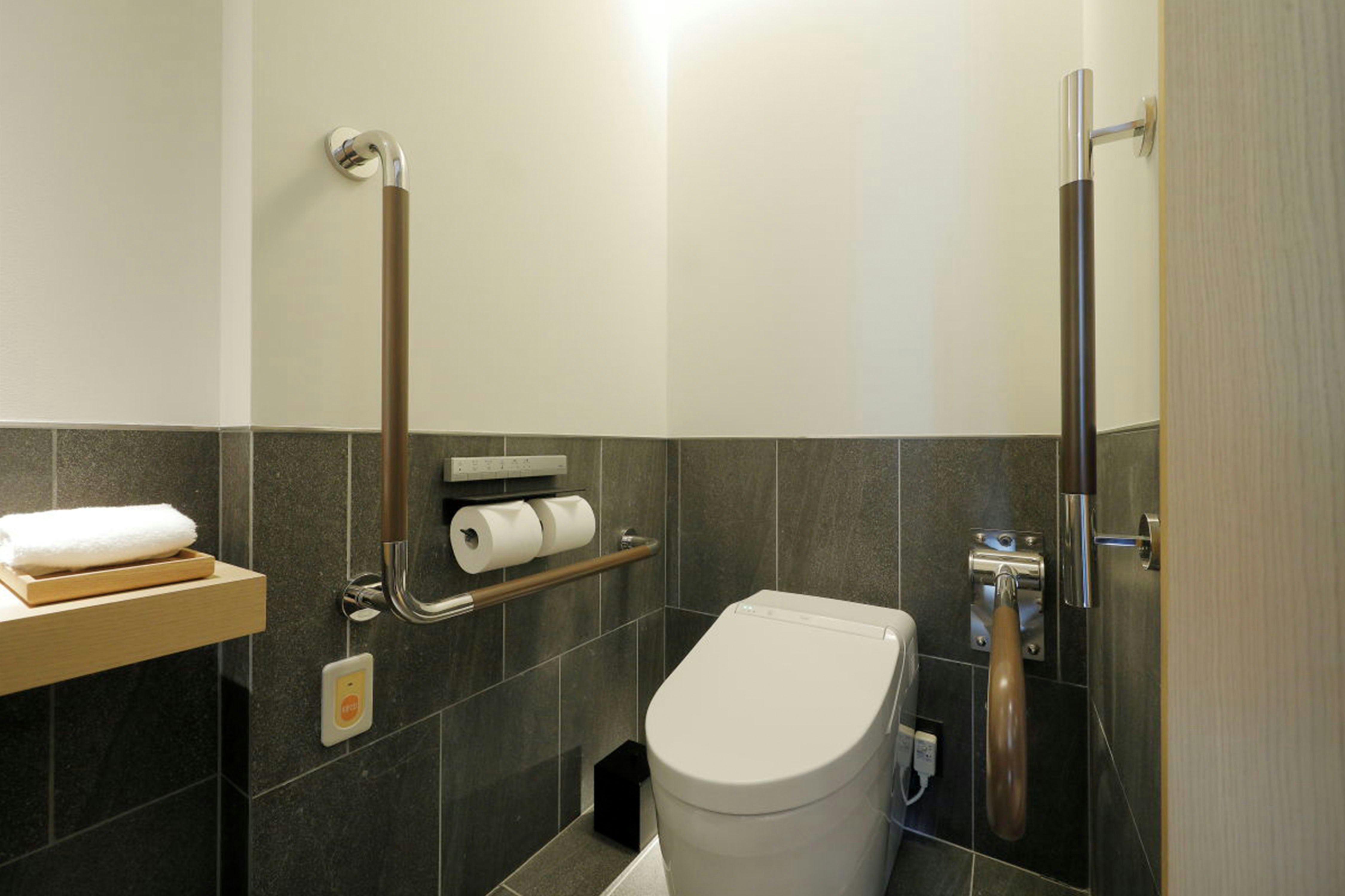 ROKU Kyoto, LXR Hotels & Resorts 75/78