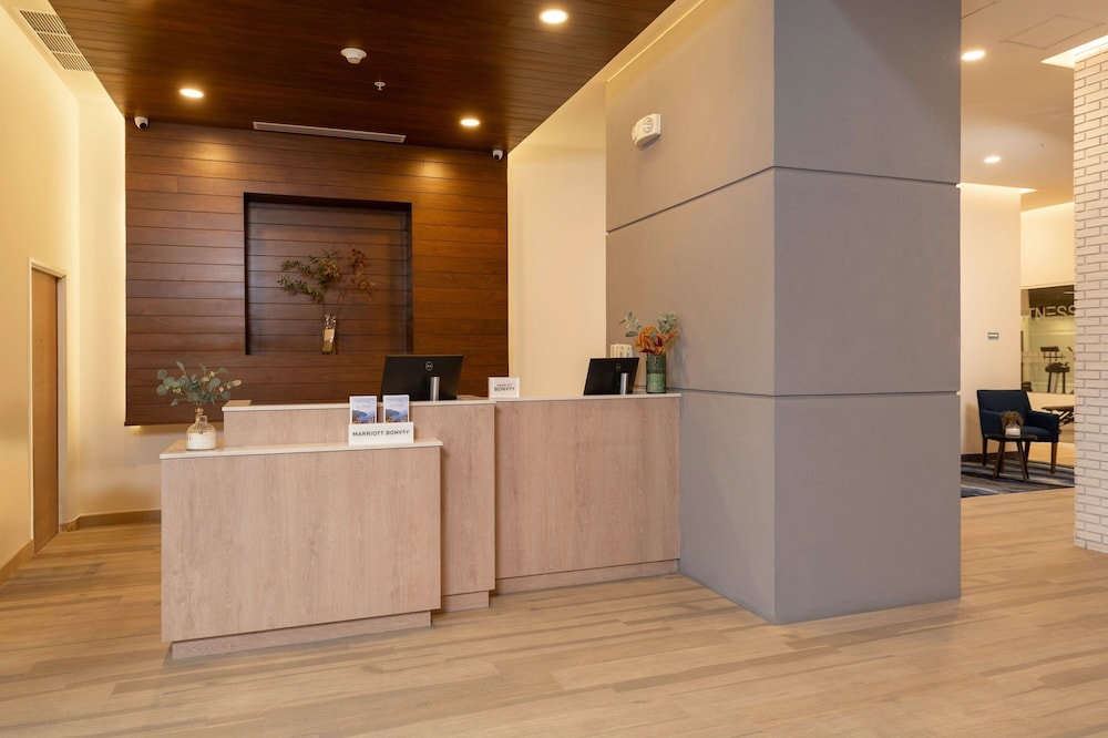 Fairfield Inn & Suites by Marriott San Luis Potosi 2/15