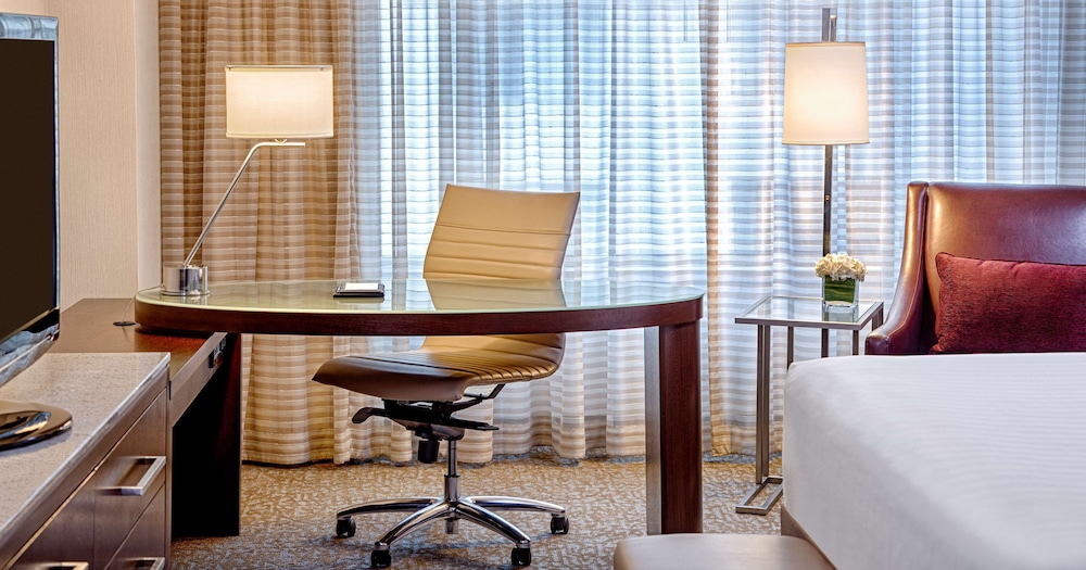 Grand Hyatt Washington 61/75