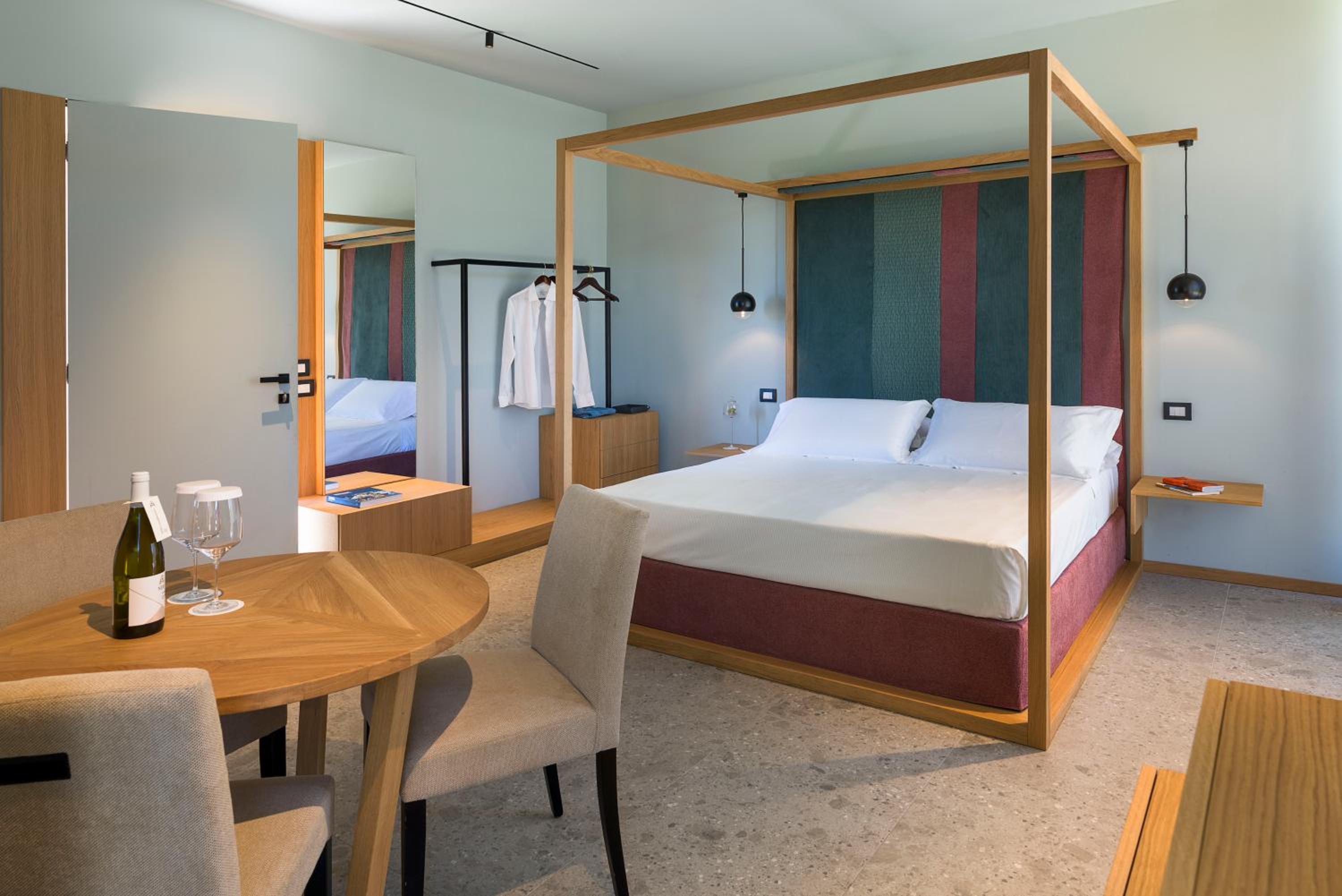 Suite, Terrace