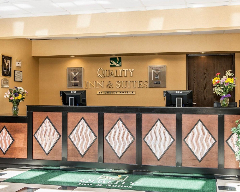 Quality Inn Suites Mattoon 7/39