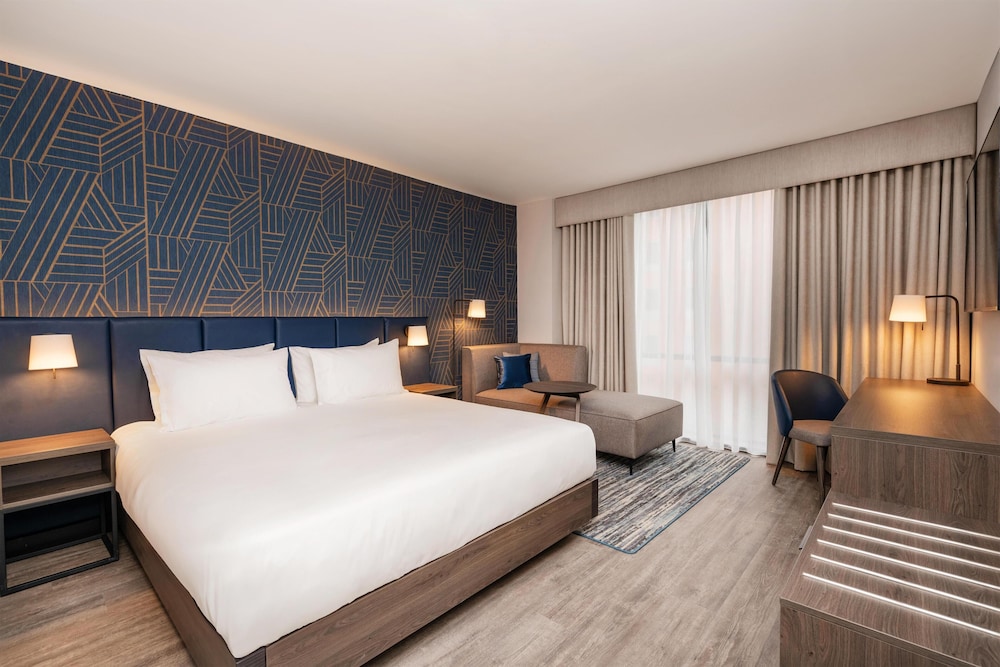 Hyatt Place Leeds 8/40