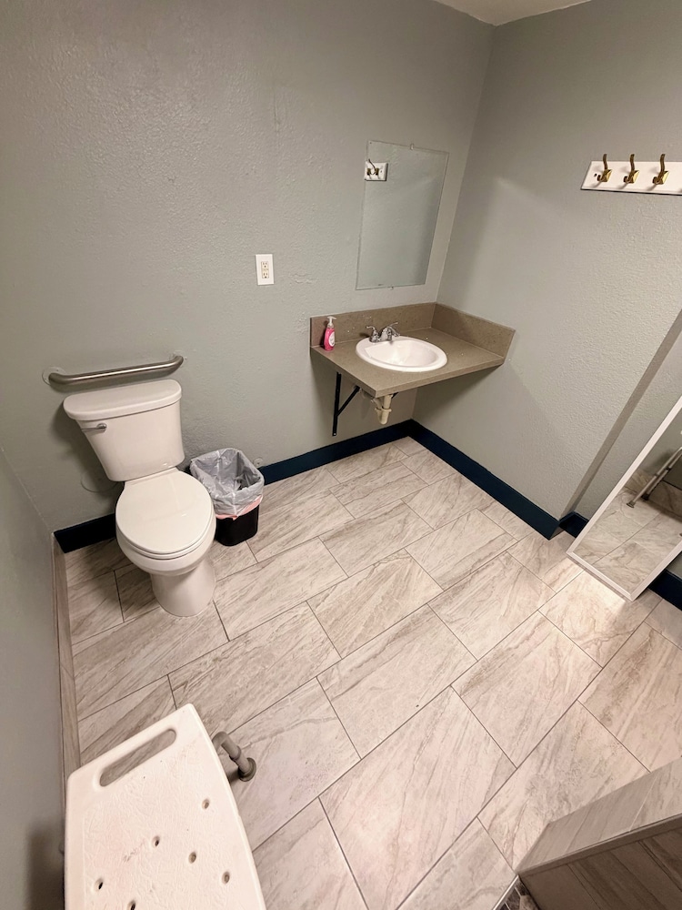 MIXED DORM
