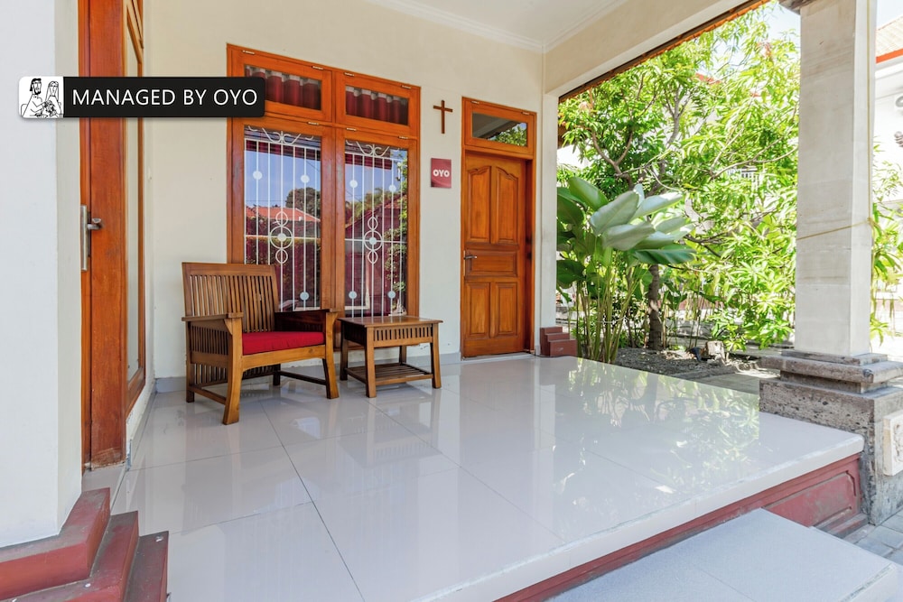 Collection O Near Seminyak Beach Formerly The Kumpi Hotel 28/34