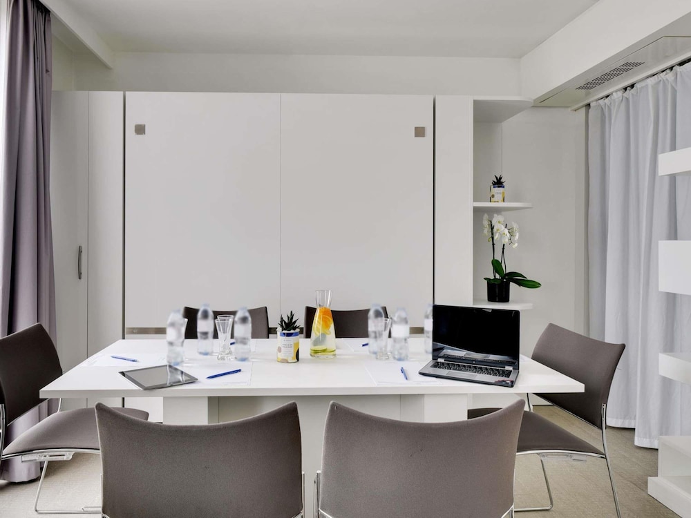 Novotel Suites Paris Issy Les Moulineaux 69/80