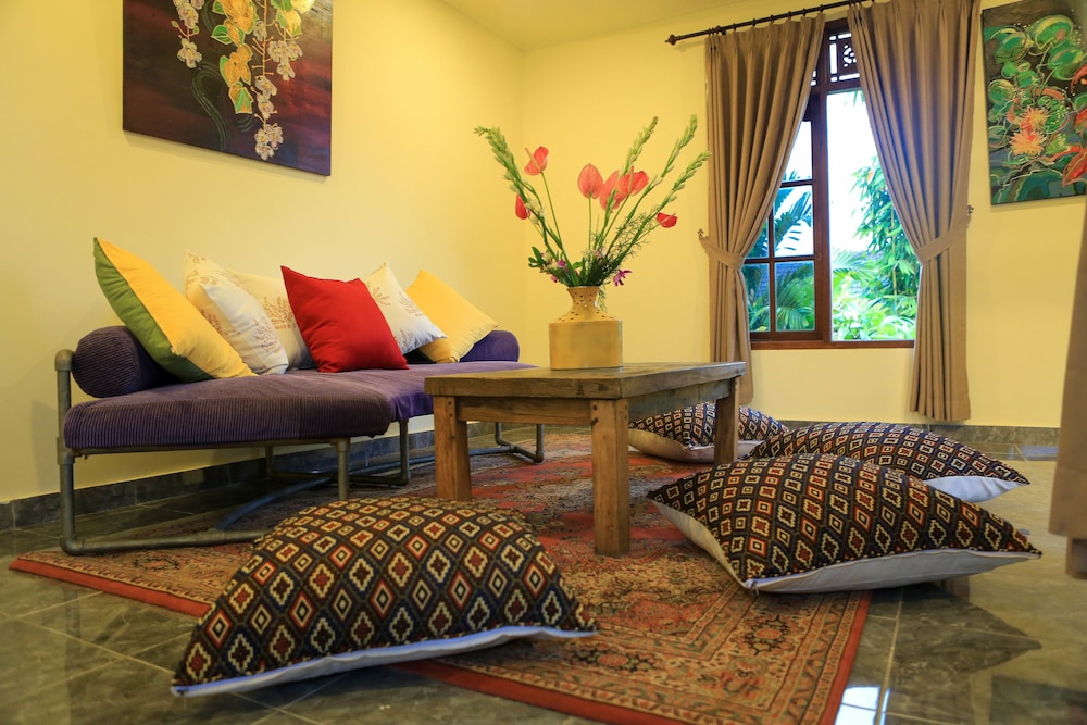 Gajah Biru Bungalows 27/50