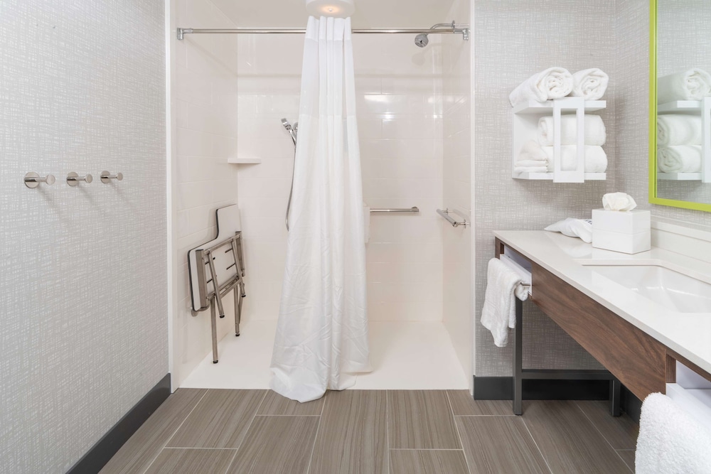 Hampton Inn and Suites Conway 15/43